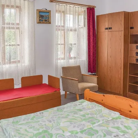 Two Bedroom Holiday In *