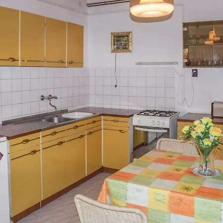 Ferienhaus Two Bedroom Holiday In